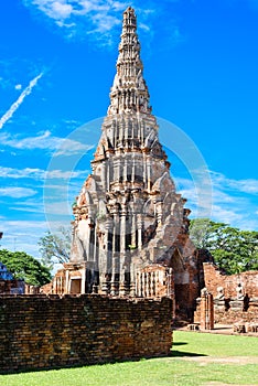 Majestic ruins of 1629 Wat Chai Watthanaram built by King Prasat Tong with its principal Prang (center) representing Mount