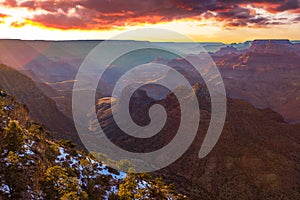 Majestic Vista of the Grand Canyon at Dusk