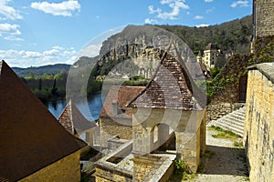 Major Dordogne travel destination La Roque-Gageac