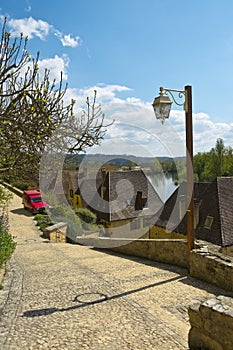 Major Dordogne travel destination La Roque-Gageac