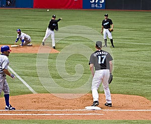 Major League Baseball: Double play