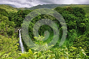 Makahiku falls in Waimoku falls trail