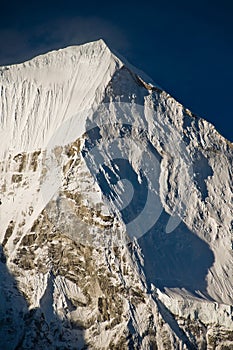 Makalu
