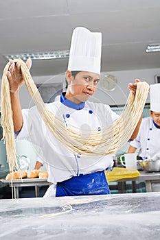 Make noodle