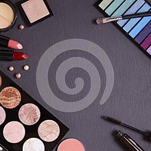 Make-up border - Slate