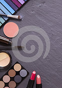 Make-up border - slate