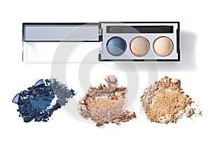 Make up crushed eyeshadow