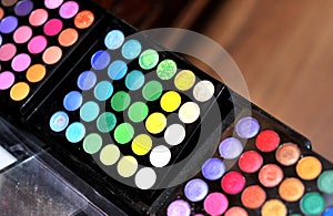 Makeup colours