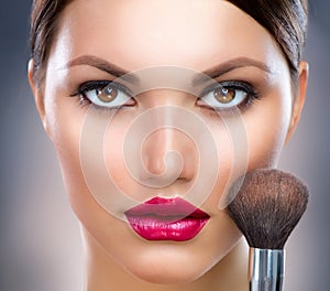 Makeup. Make-up Face img