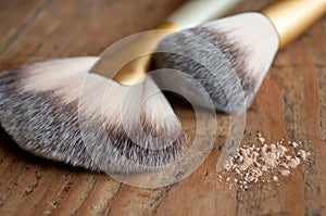 Makeup pencil closep