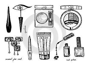 Makeup Tools Set. Doodle A collection of female tools and elements for a beauty salon. Hand drawn vintage engraved