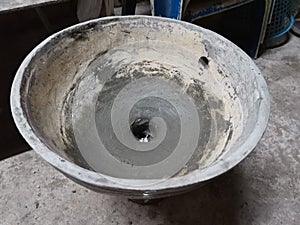 Making bathroom sink from old jar