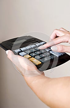 Making calculation with calculator