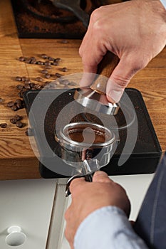 Making coffee from coffee bean