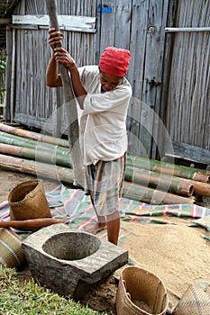 Making flour from rice