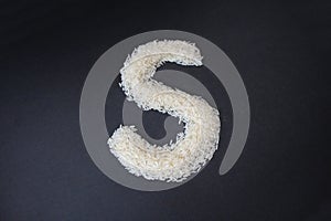 Making the S capital letter by formed rice seeds