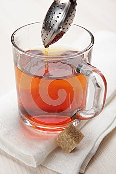 Making tea with tea infuser