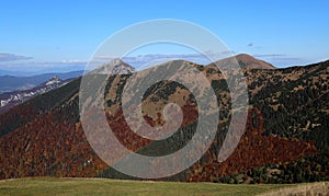 Malá Fatra. Horská krajina. Podzimní krajina. Panorama hory. Karpaty. Slovensko hory