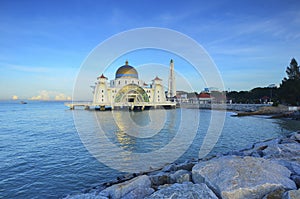 Malacca Straits Mosque ( Masjid Selat Melaka), It is a mosque located on the man-made Malacca Island near Malacca Town, Malaysia