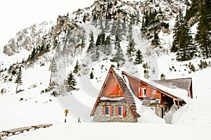 Malaiesti mountain rescue point cabin