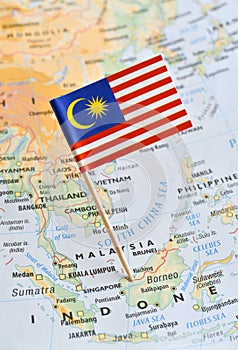 Malaysia map and flag pin