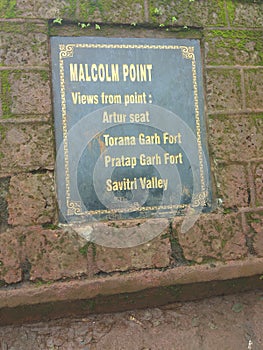 MALCOLM POINT Stone Plate photo