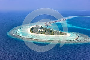 Maldives island vacation paradise sea copyspace Halaveli Resort