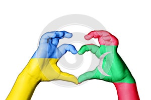 Maldive ucraina cuore mano gesto creazione cuore 