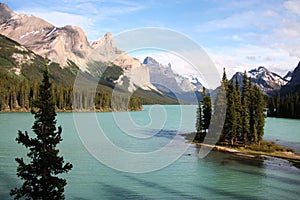 Maligne Lake