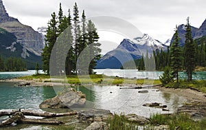 Maligne Lake