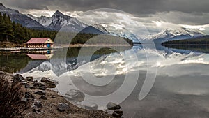 Maligne lake , Jasper National Park