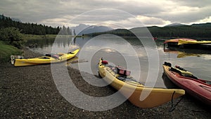 Maligne Lake Kayaks 4K UHD