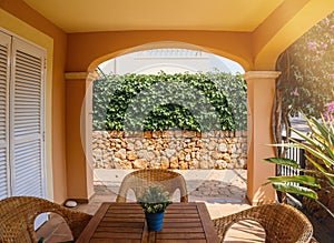 Mallorca Patio Elegance