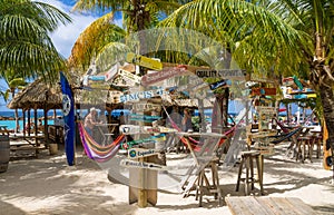 Mambo beach bar