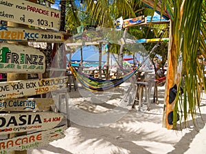 Mambo beach bar
