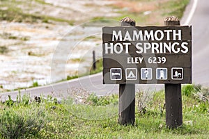 Mammoth hot springs sign - Yellowstone National Park