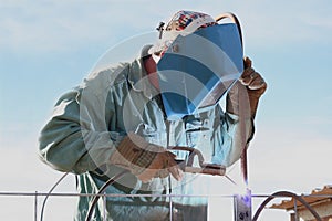 Man Arc welder photo