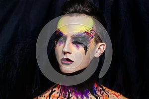 Man art make up