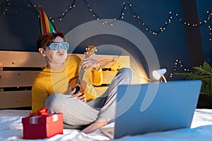 Man celebrating birthday online