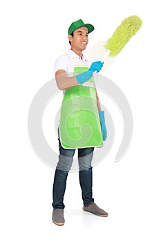 Man cleaning using Soft duster