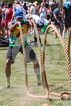 Man Does Rope Whip Workout At Atlanta Field Day Event