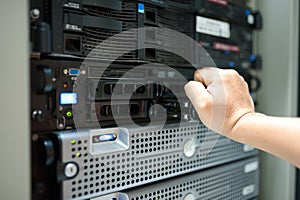 Man fix server network in data center room