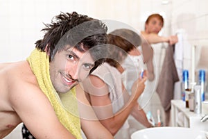 Man getting ready with mates