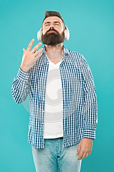 Man in headphones. Streaming sites which we believe are hippest and hottest around. Free online music sources different