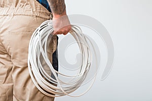 Man holding the cable