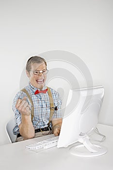 Man looking at computer.