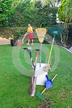 Man mowing lawn