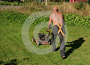 Man mowing lawn