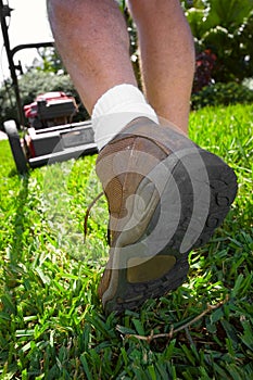 Man mowing lawn