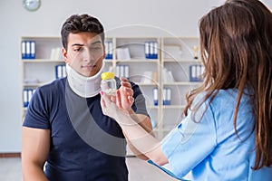 The man with neck injury visiting doctor for check-up